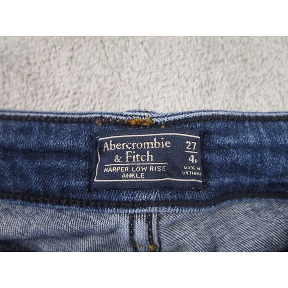 Abercrombie Fitch Jeans Womens 4 Blue Denim Low Rise Ankle Pockets‎ Frayed - Picture 4 of 8